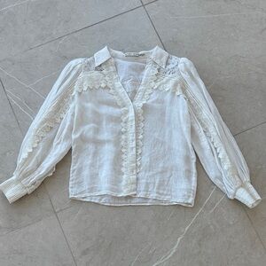 Alice + Olivia White Lace Trim Blouse